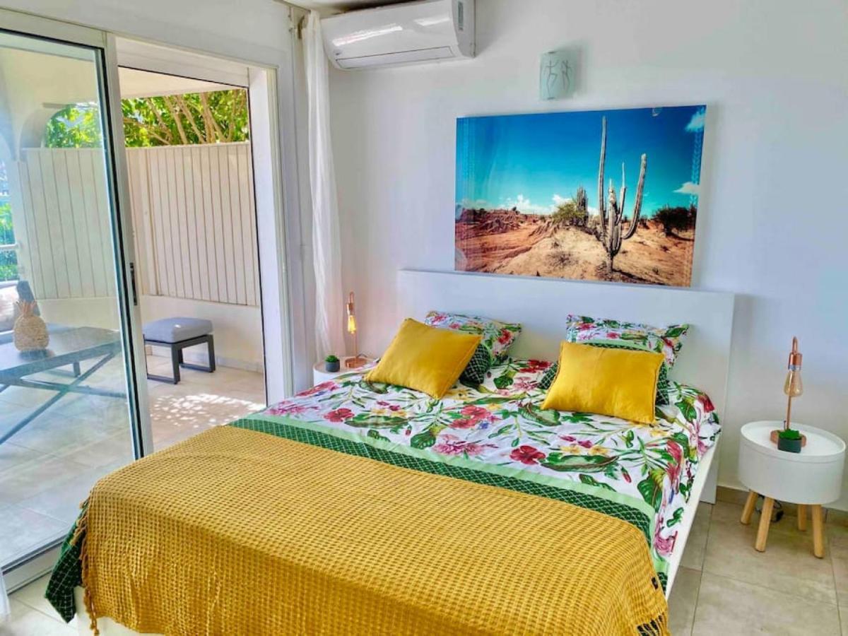 V5 Between Sky And Sea, Caribbean Magical View Oyster Pond Exterior photo
